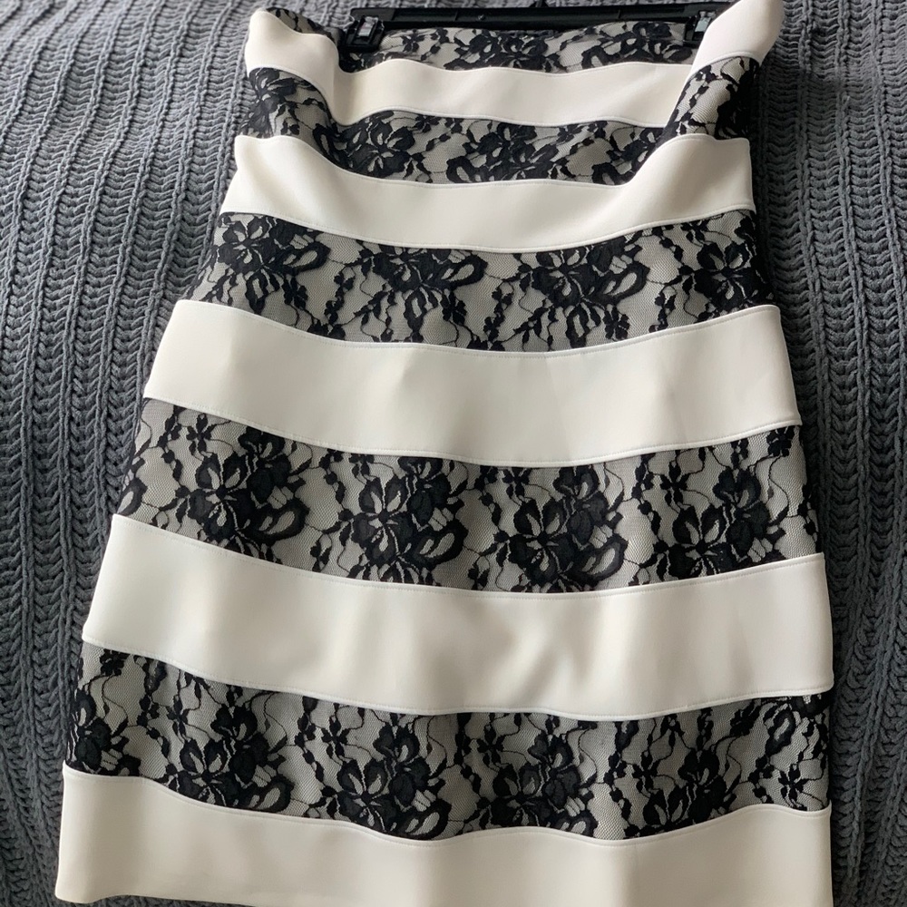 Strapless dress